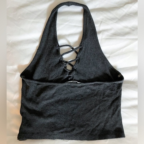 Kendall & Kylie Grey Strappy Halter Crop Top Size XS - Picture 6 of 9
